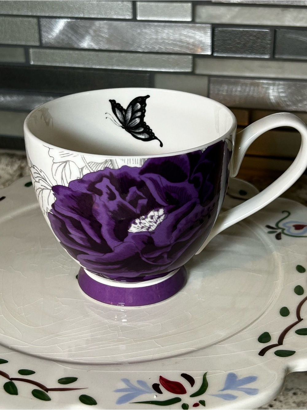 Portobello by Insoire Bone China White Tea Cup Purple Floral Black Butterfly